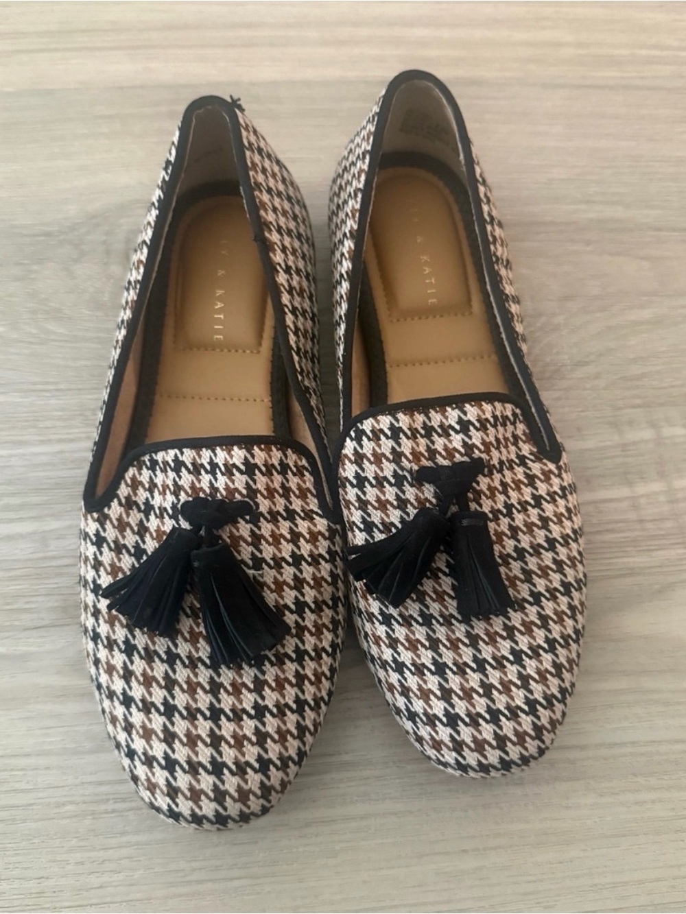 Kelly & Katie Black and Brown Houndstooth Tassel Loafers